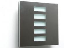 BasicPared-BS-JA - Basic Pared - Sconce - Jalousie - Brushed Stainless