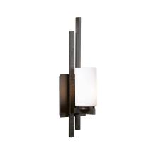  206301-SKT-RGT-07-GG0168 - Ondrian 1 Light Sconce